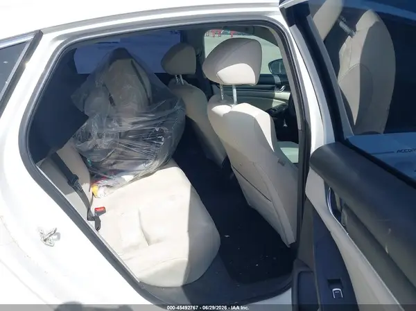1HGCV1F17JA117219 2018 HONDA ACCORD - Image 8