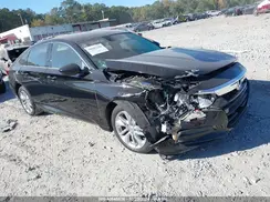 1HGCV1F17JA122078 2018 HONDA ACCORD