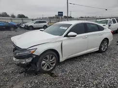 1HGCV1F17JA136885 2018 HONDA ACCORD