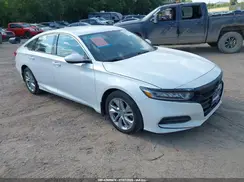 1HGCV1F17JA136921 2018 HONDA ACCORD