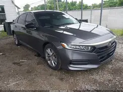 1HGCV1F17JA138135 2018 HONDA ACCORD