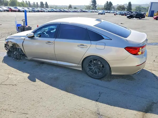 1HGCV1F17JA141519 2018 HONDA ACCORD - Image 2