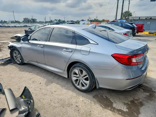 1HGCV1F17JA144453 2018 HONDA ACCORD - Image 2