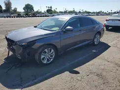 1HGCV1F17JA158899 2018 HONDA ACCORD