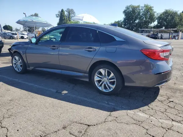 1HGCV1F17JA158899 2018 HONDA ACCORD - Image 2