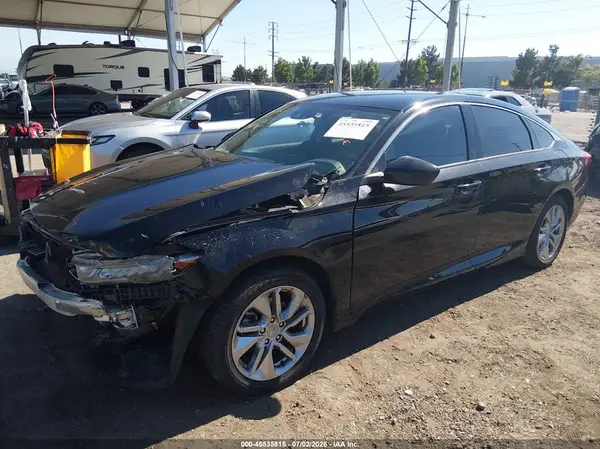 1HGCV1F17JA160801 2018 HONDA ACCORD - Image 2