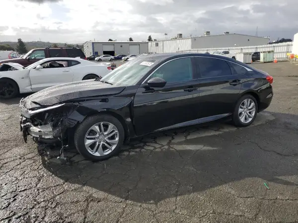 1HGCV1F17JA161303 2018 HONDA ACCORD - Image 1
