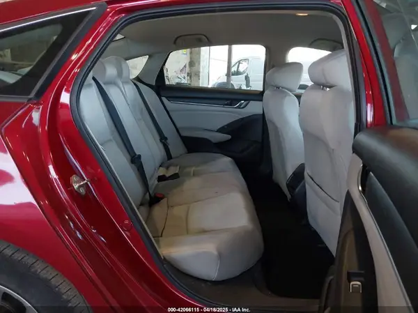 1HGCV1F17JA200617 2018 HONDA ACCORD - Image 8
