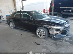 1HGCV1F17JA202724 2018 HONDA ACCORD