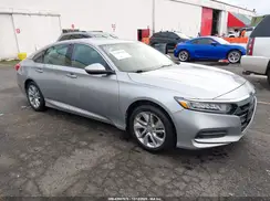 1HGCV1F17JA211097 2018 HONDA ACCORD