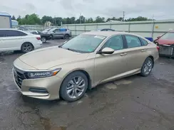 1HGCV1F17JA211519 2018 HONDA ACCORD