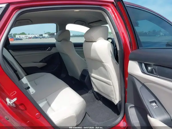 1HGCV1F17JA216459 2018 HONDA ACCORD - Image 8