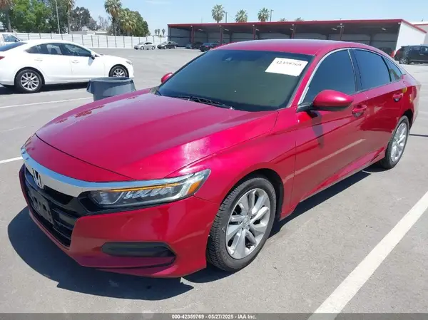 1HGCV1F17JA218633 2018 HONDA ACCORD - Image 2