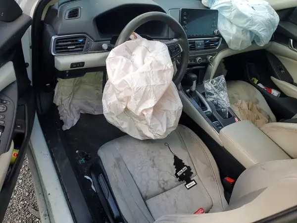 1HGCV1F17JA228014 2018 HONDA ACCORD - Image 8