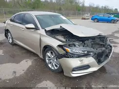 1HGCV1F17JA232323 2018 HONDA ACCORD