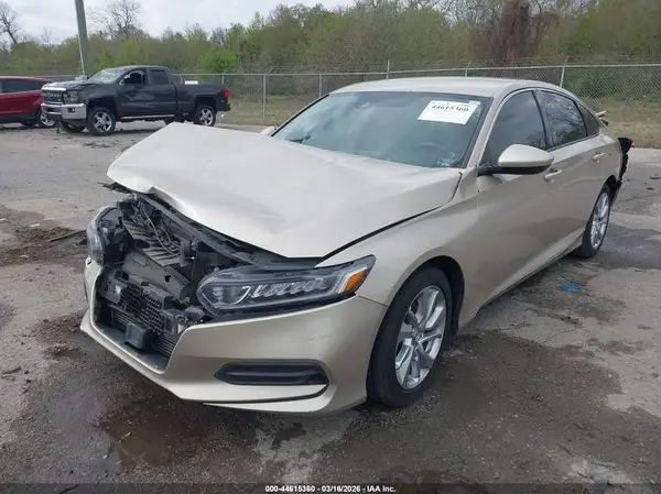 1HGCV1F17JA232323 2018 HONDA ACCORD - Image 2