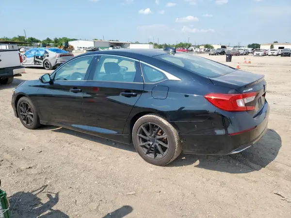 1HGCV1F17JA237358 2018 HONDA ACCORD - Image 2