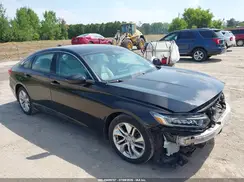 1HGCV1F17JA239479 2018 HONDA ACCORD