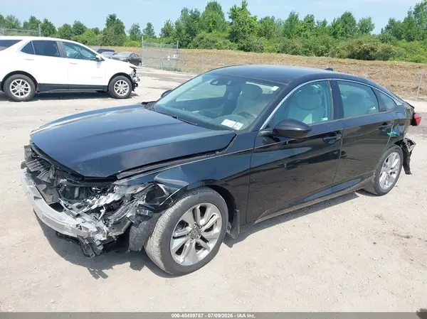 1HGCV1F17JA239479 2018 HONDA ACCORD - Image 2