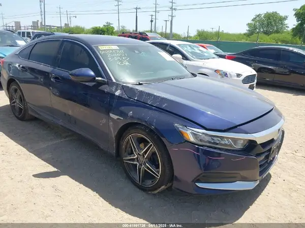 1HGCV1F17JA240051 2018 HONDA ACCORD - Image 1