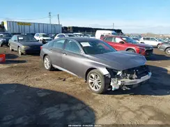 1HGCV1F17JA240440 2018 HONDA ACCORD