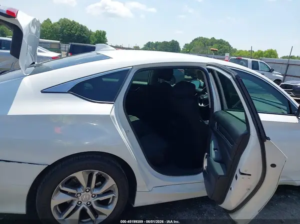 1HGCV1F17JA246674 2018 HONDA ACCORD - Image 8