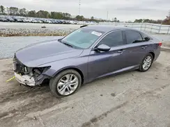 1HGCV1F17JA268142 2018 HONDA ACCORD