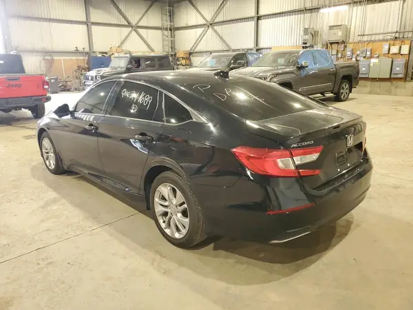 1HGCV1F17JA808718 2018 HONDA ACCORD - Image 2