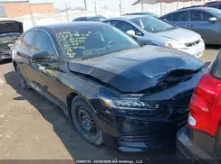 1HGCV1F17JA809769 2018 HONDA ACCORD