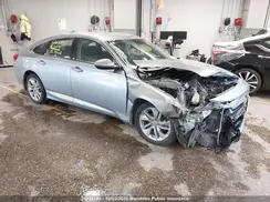 1HGCV1F17JA810761 2018 HONDA ACCORD
