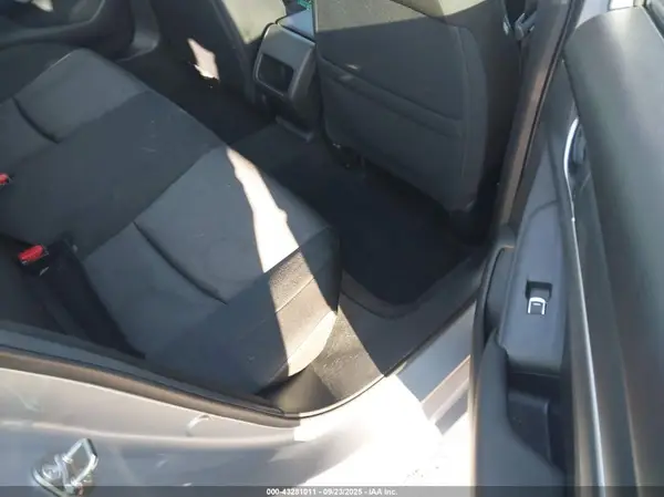1HGCV1F17KA003657 2019 HONDA ACCORD - Image 8