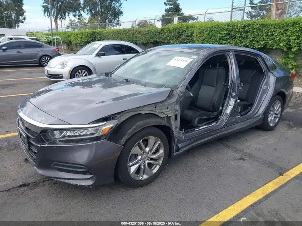 1HGCV1F17KA008051 2019 HONDA ACCORD - Image 2