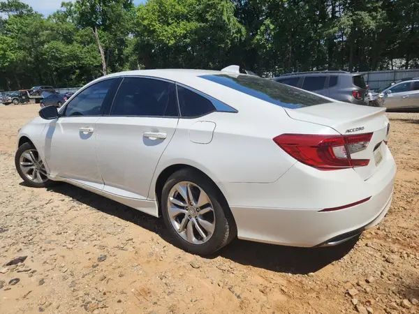 1HGCV1F17KA010298 2019 HONDA ACCORD - Image 2