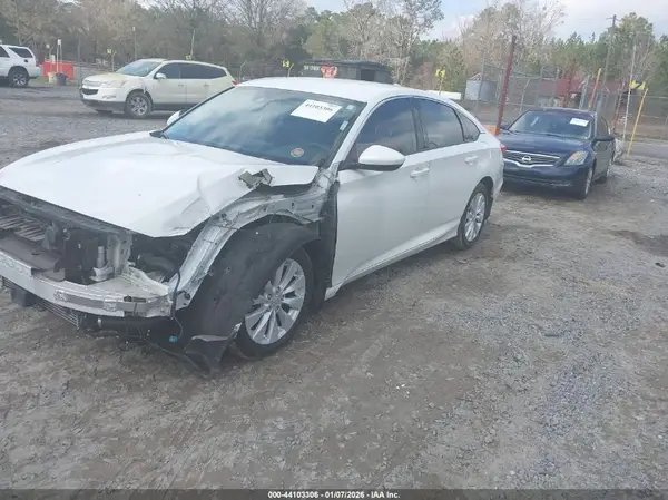 1HGCV1F17KA017493 2019 HONDA ACCORD - Image 2