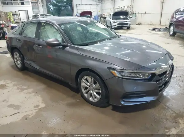 1HGCV1F17KA048470 2019 HONDA ACCORD - Image 1