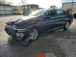 1HGCV1F17KA053958 2019 HONDA ACCORD