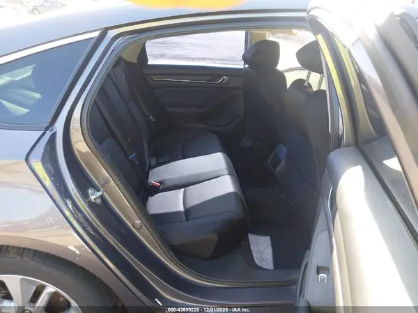 1HGCV1F17KA059937 2019 HONDA ACCORD - Image 8