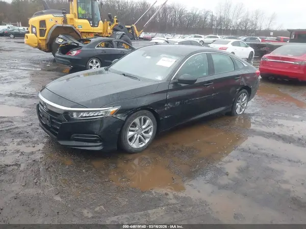 1HGCV1F17KA062529 2019 HONDA ACCORD - Image 2
