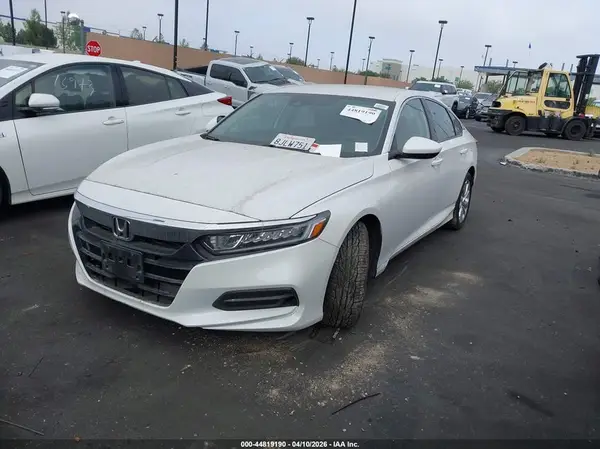 1HGCV1F17KA071926 2019 HONDA ACCORD - Image 2