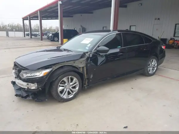 1HGCV1F17KA076494 2019 HONDA ACCORD - Image 2