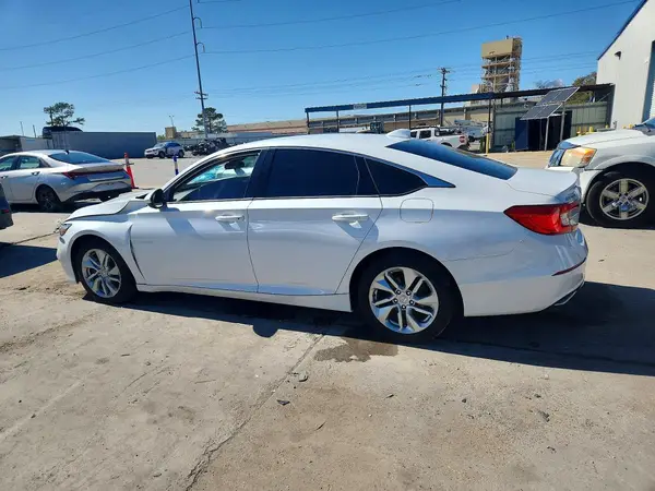 1HGCV1F17KA095076 2019 HONDA ACCORD - Image 2