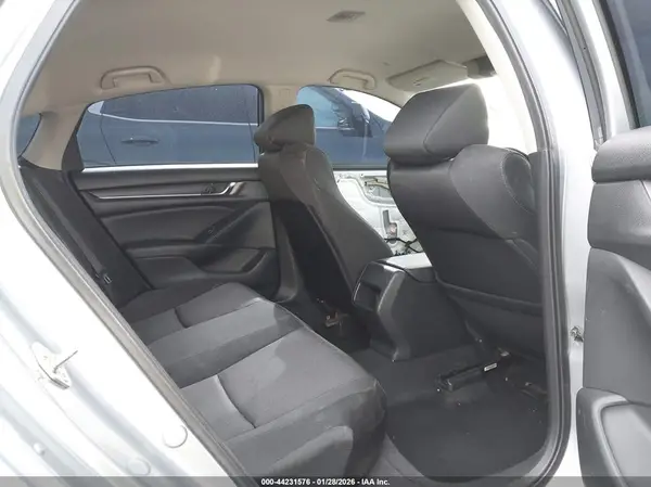 1HGCV1F17KA102107 2019 HONDA ACCORD - Image 8