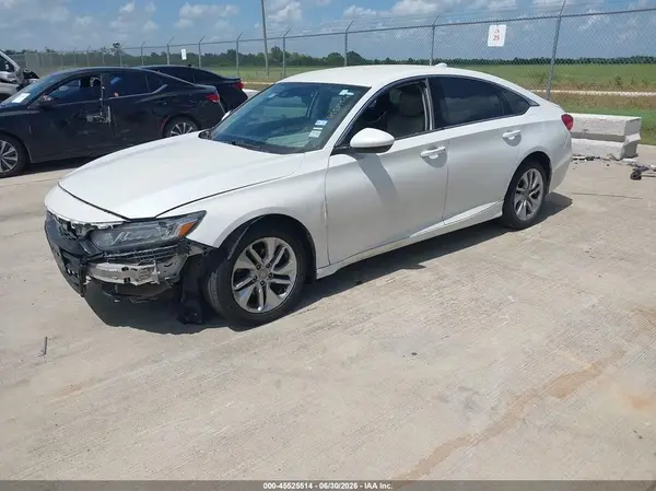 1HGCV1F17KA107257 2019 HONDA ACCORD - Image 2