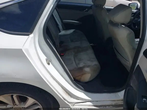 1HGCV1F17KA107257 2019 HONDA ACCORD - Image 8