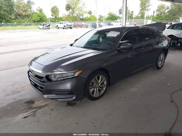 1HGCV1F17KA126326 2019 HONDA ACCORD - Image 2