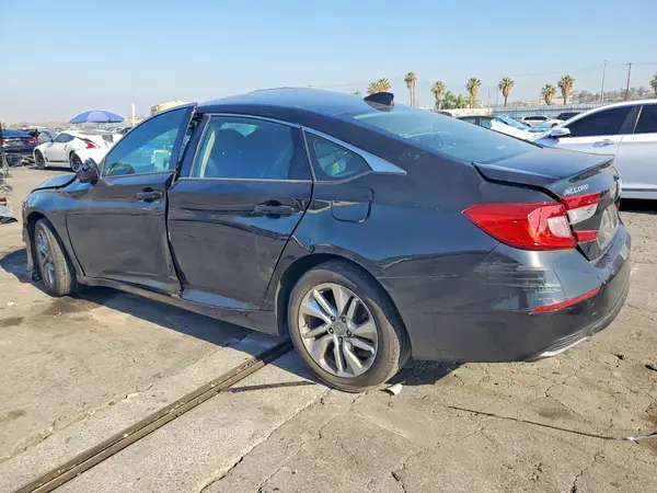 1HGCV1F17KA132448 2019 HONDA ACCORD - Image 2