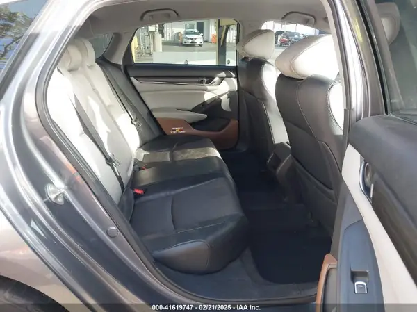 1HGCV1F17KA149542 2019 HONDA ACCORD - Image 8