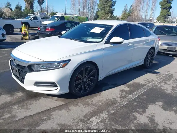 1HGCV1F17KA150741 2019 HONDA ACCORD - Image 2