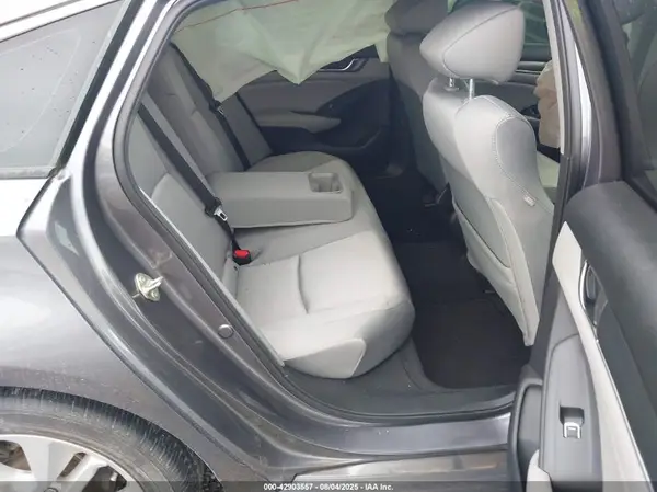 1HGCV1F17KA152473 2019 HONDA ACCORD - Image 8