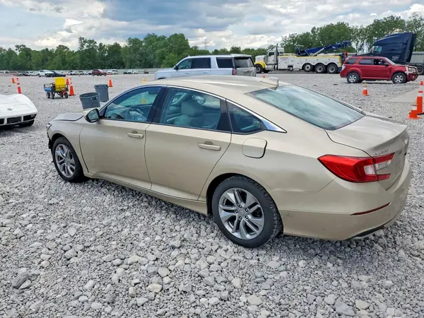 1HGCV1F17KA170942 2019 HONDA ACCORD - Image 2